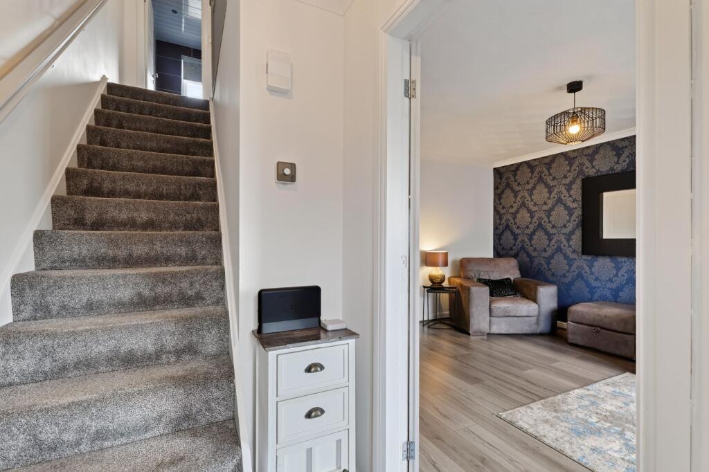 House in Coatbridge, Dunbeth, Mosside - More