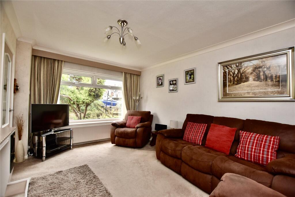Turf Park Road, Royton, Oldham, Greater Manchester, OL2 photo 3