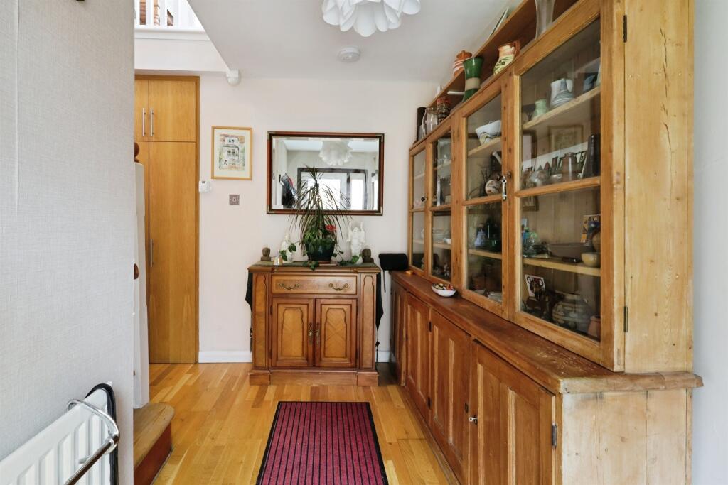 House in Lewes - More