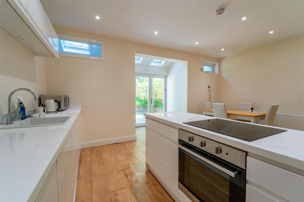 House in Birmingham, West Midlands - View 5