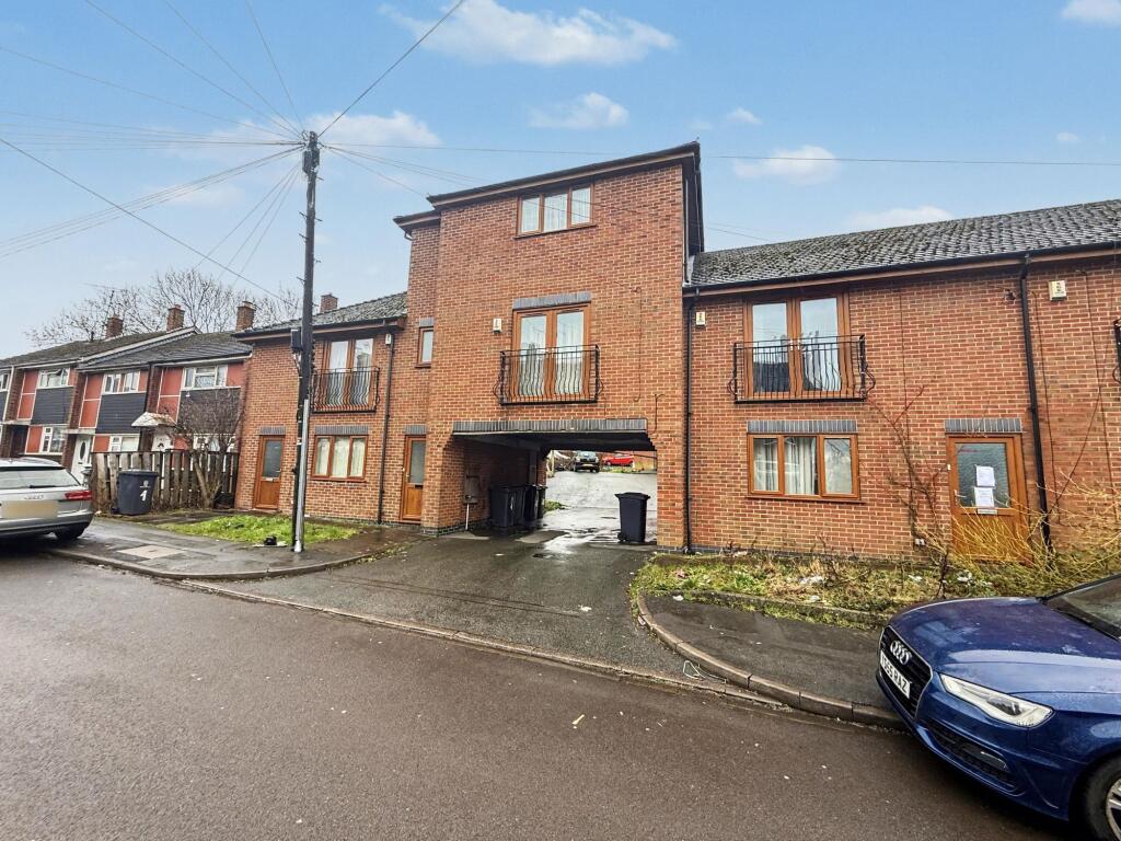 2-bed flat on Bridgewater Court, Sun Street, Shelton, £90,000
