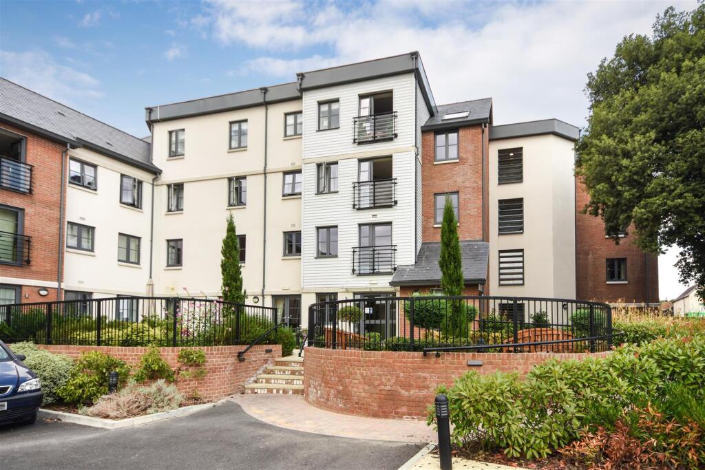 Main image of property: Lawrence Place, White Horse Lane, Maldon