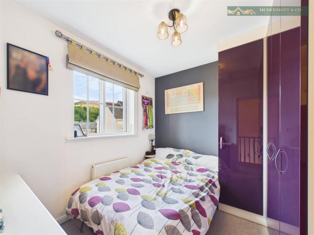 House in Oldham - More