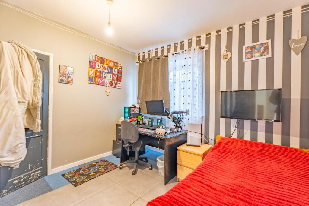 Corthan Crescent, Aberdeen, AB12 5BB - 5