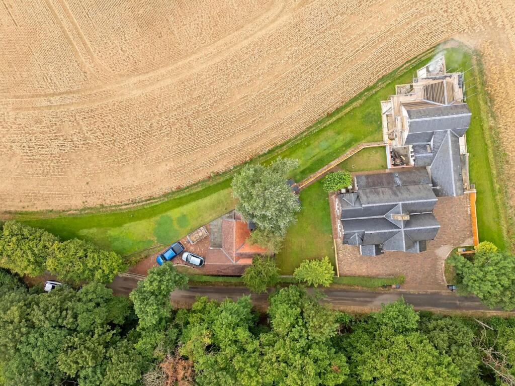 Main image of property: High Wych, Sawbridgeworth