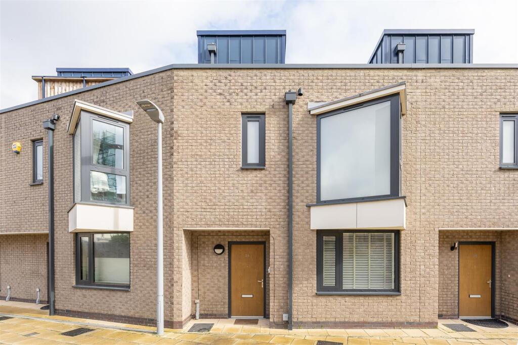 Main image of property: Parade Gardens, Chingford