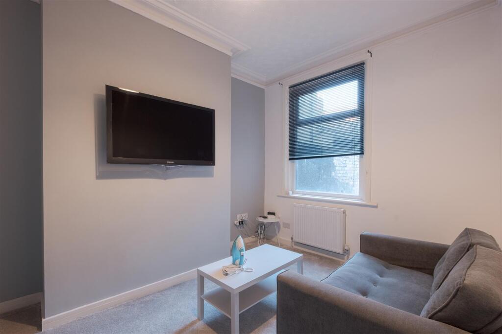 Mount Pleasant, Barrow-In-Furness photo 2