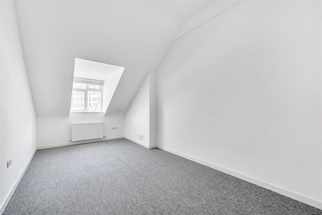Holdenhurst Road, Bournemouth, Dorset photo 4