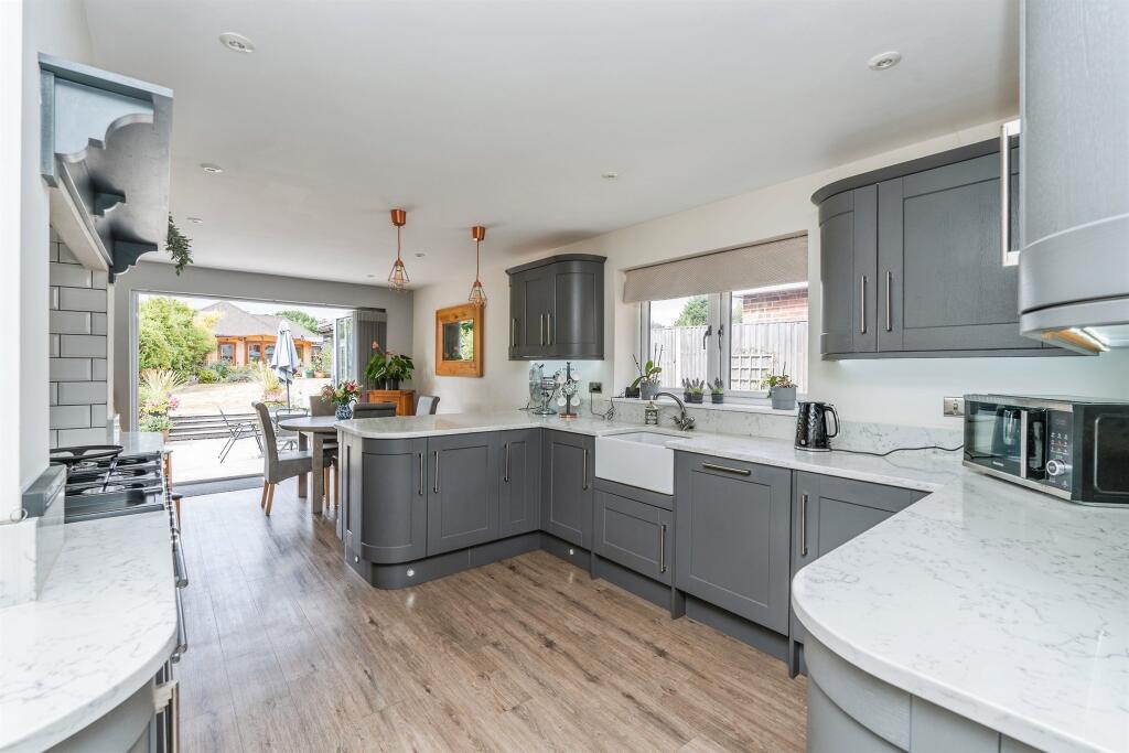 House in Southampton - View 3