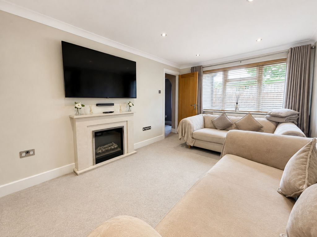 House in Rochester - View 2