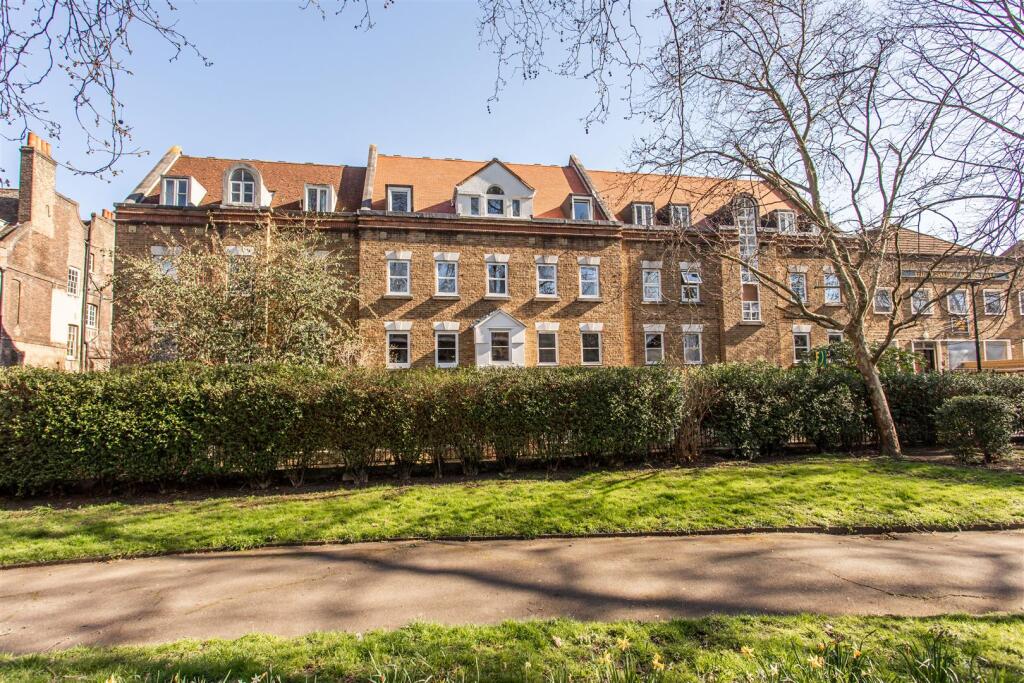 Main image of property: Beatrice House, Stepney Green, E1