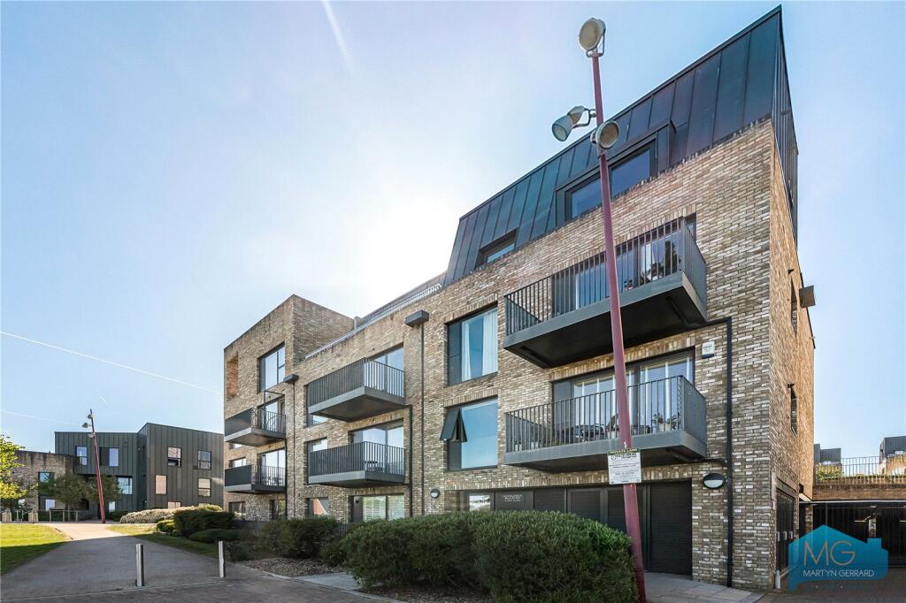 Main image of property: Copt Place, Mill Hill, London, NW7