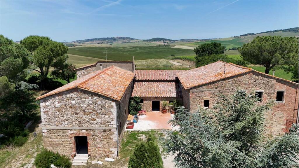 Main image of property: Tuscany, Siena, Pienza