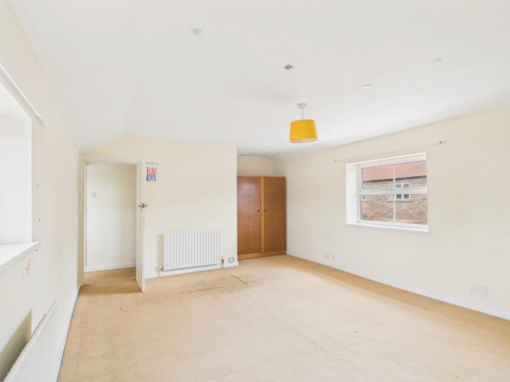 House in Brandesburton, East Riding of Yorkshire - View 5