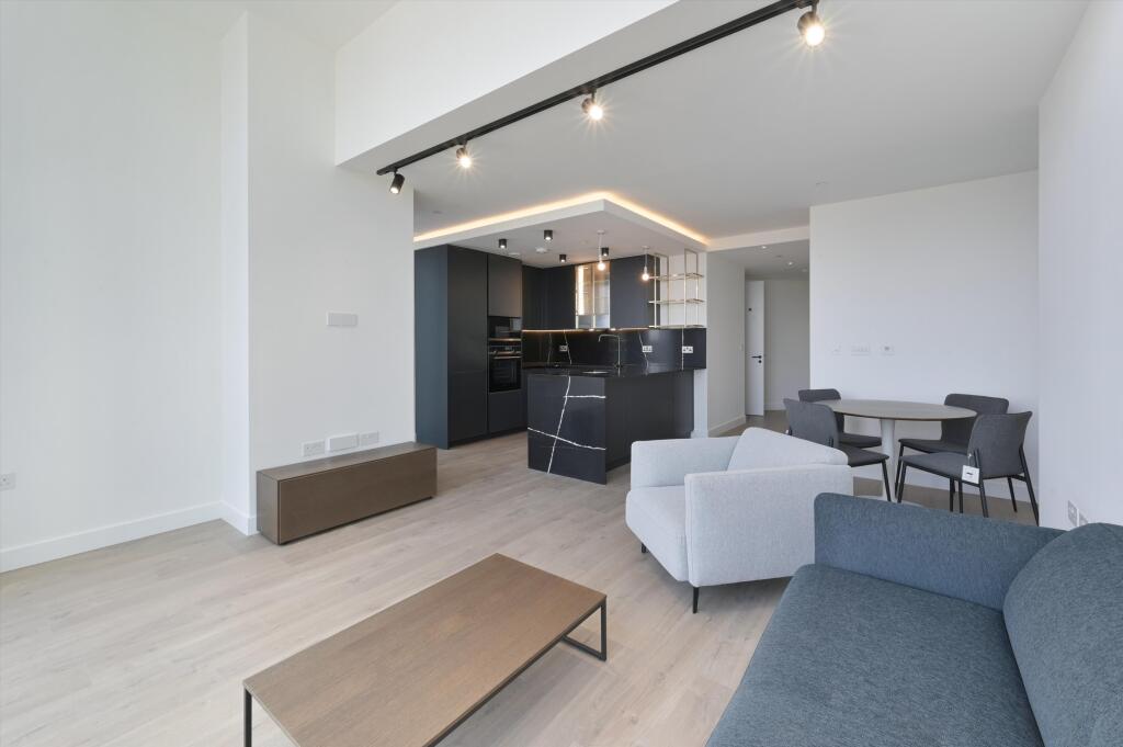 Apartment in London - View 5