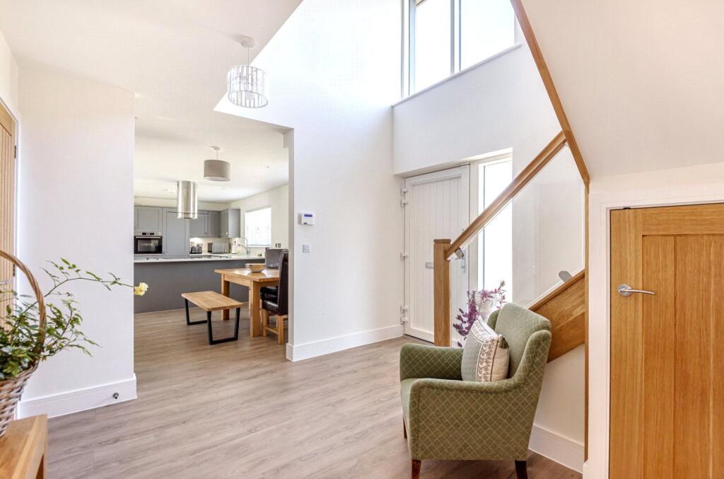 House in Taunton - View 5