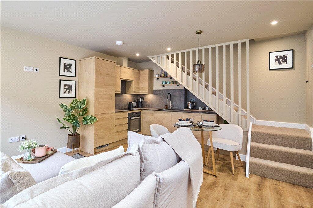 Mercury Row, Otley, West Yorkshire, LS21, West Yorkshire