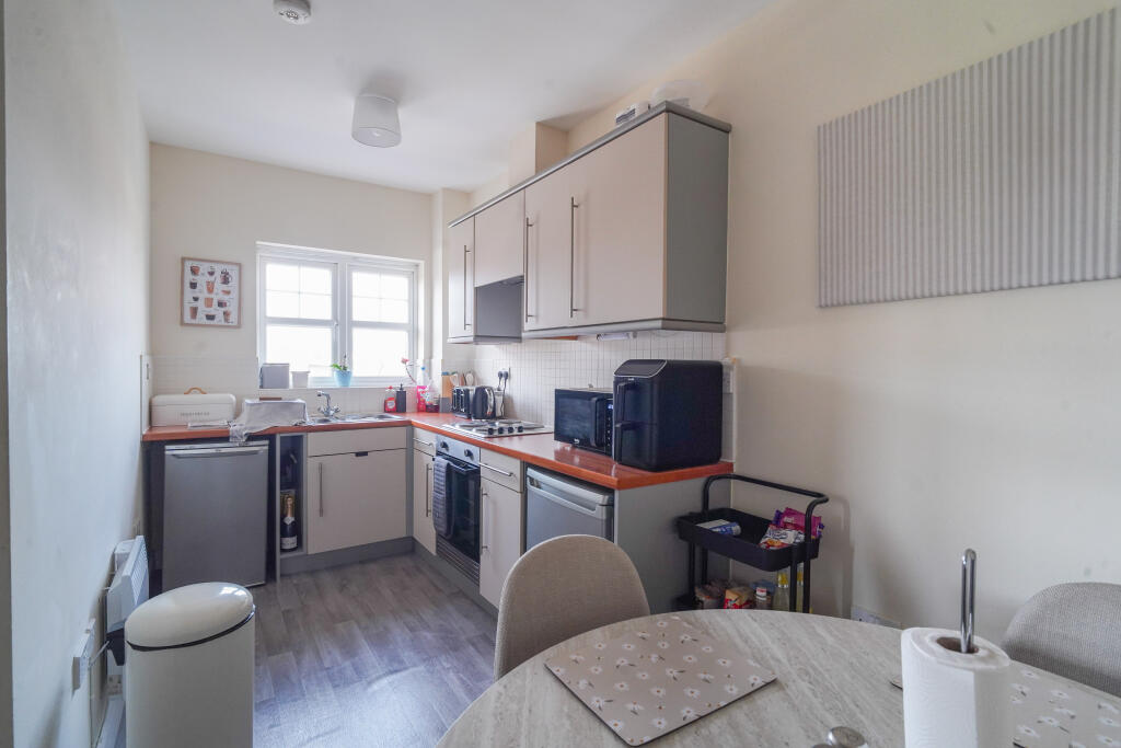 Apartment in Warrington - View 4