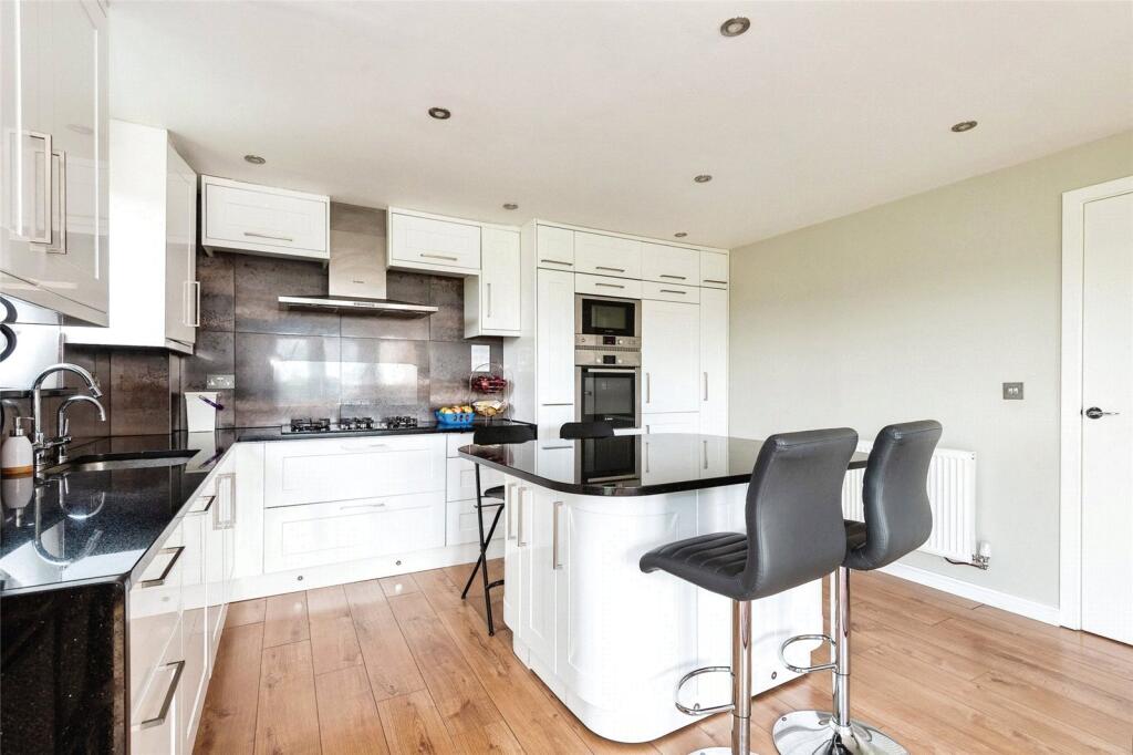 Main image of property: Park View Road, Leatherhead, Surrey, KT22