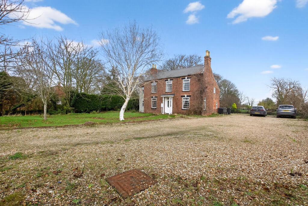 Main image of property: Main Road, Louth, LN11