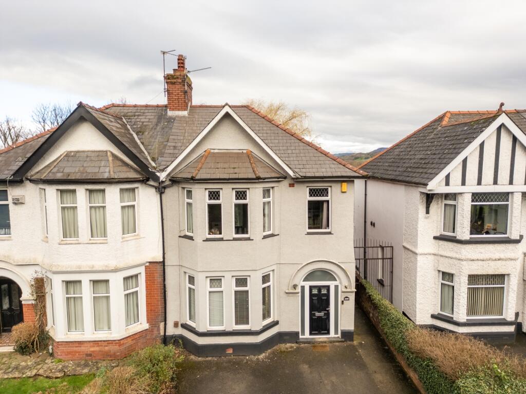 Main image of property: Christchurch Road