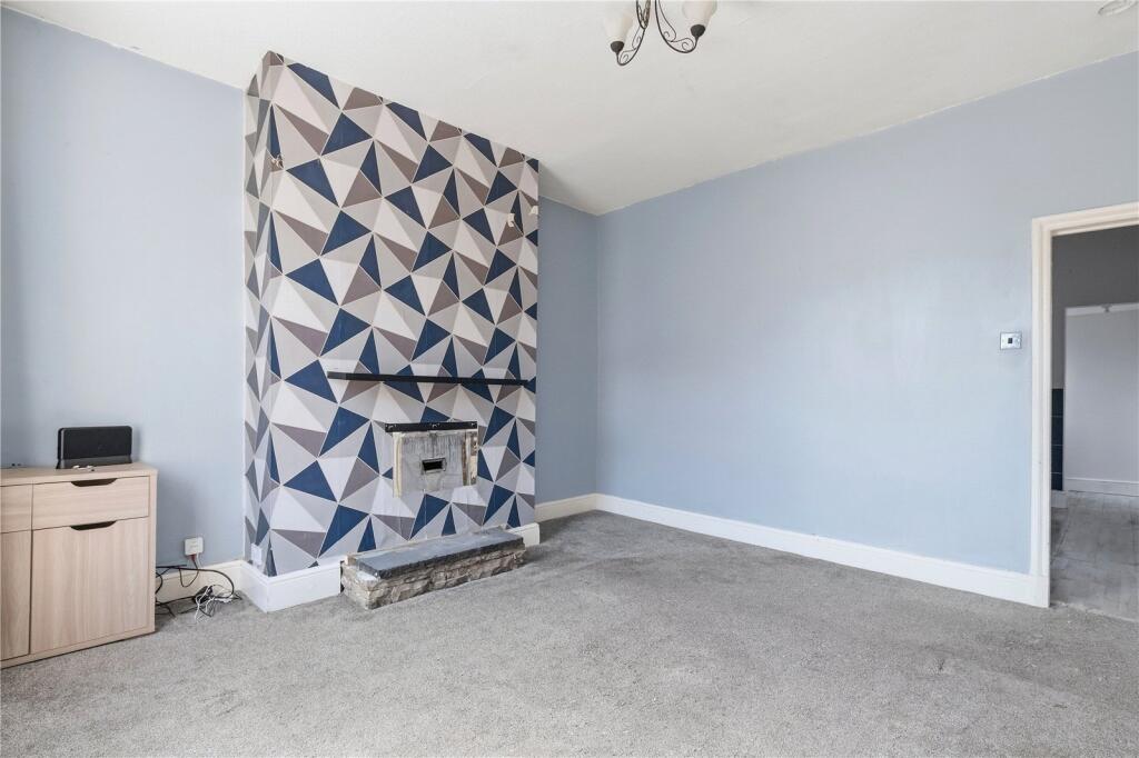 North Street, Colne, Lancashire, BB8 - View 4