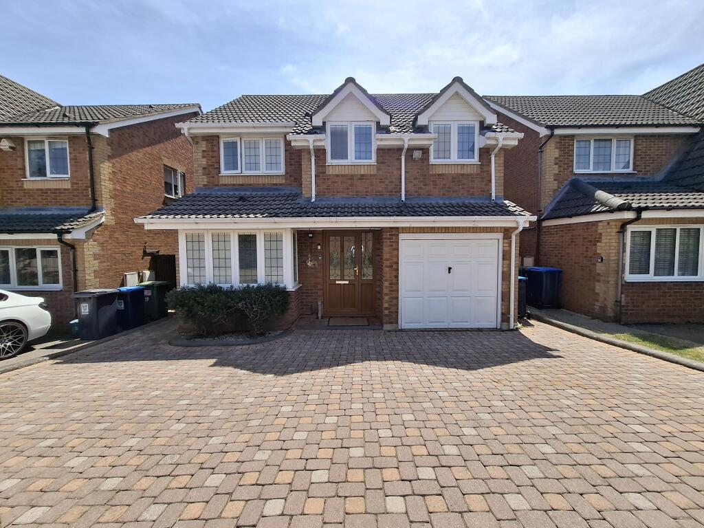 Main image of property: Halsey Drive, HEMEL HEMPSTEAD