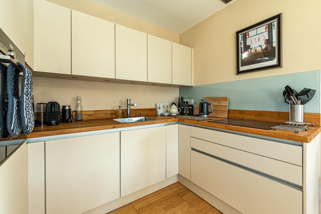 Apartment in Edinburgh, The Scottish Borders - More