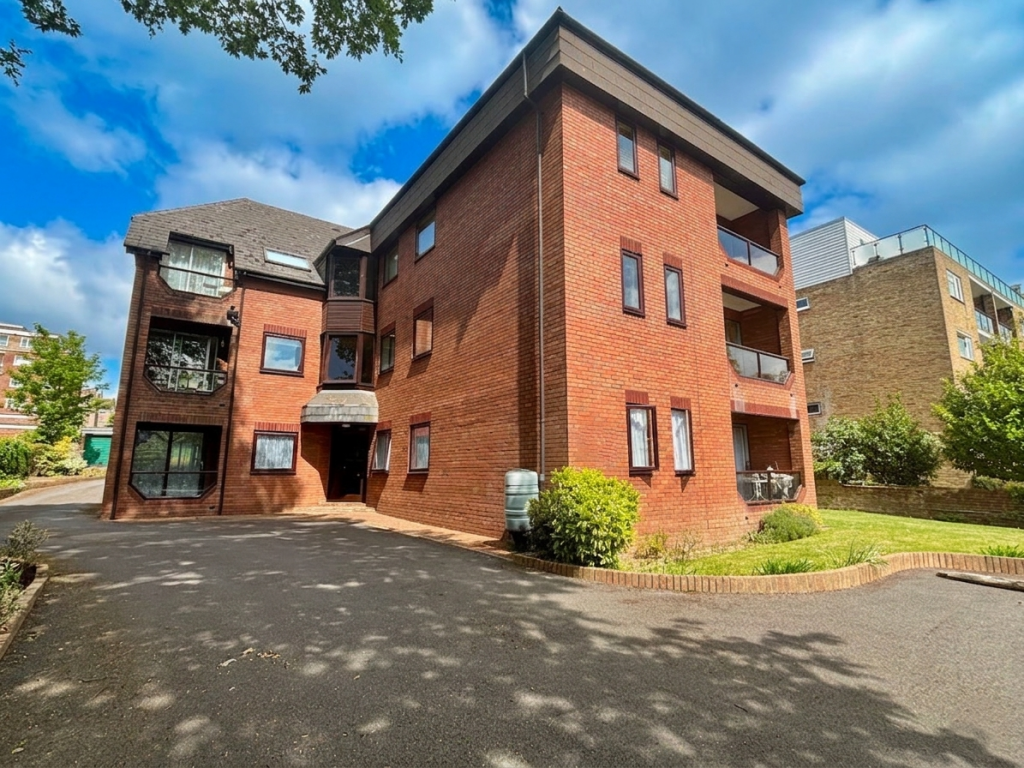 Main image of property: WESTWOOD ROAD, SO17