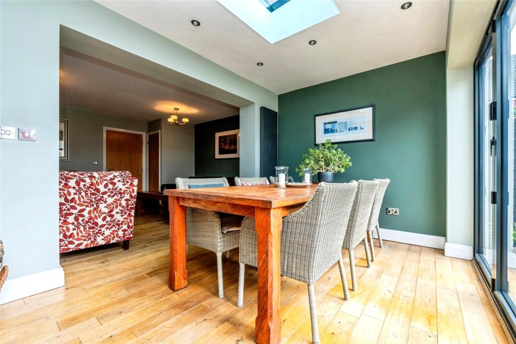 House in Warwick, Myton Park - View 5