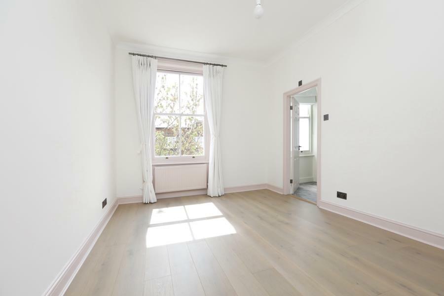 6 bedroom terraced house for rent