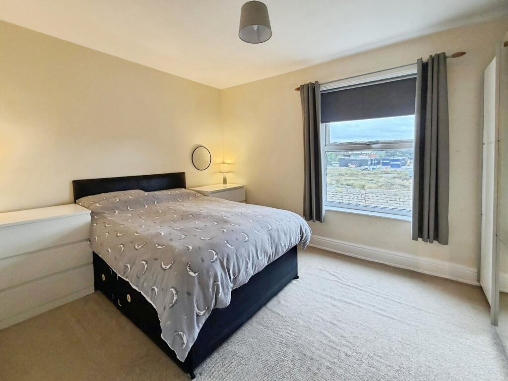 St Peg Lane, Cleckheaton, BD19 photo 4