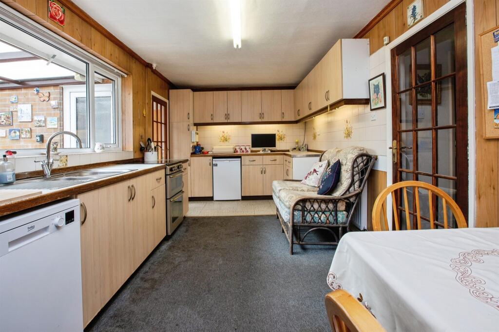 House in Amber Valley, Heanor and Loscoe CP - View 3