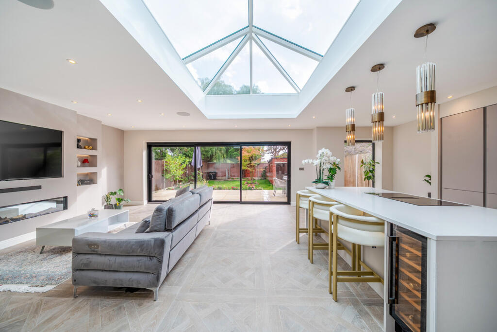 4-bed house on Sylvia Avenue, Pinner, £1,000,000