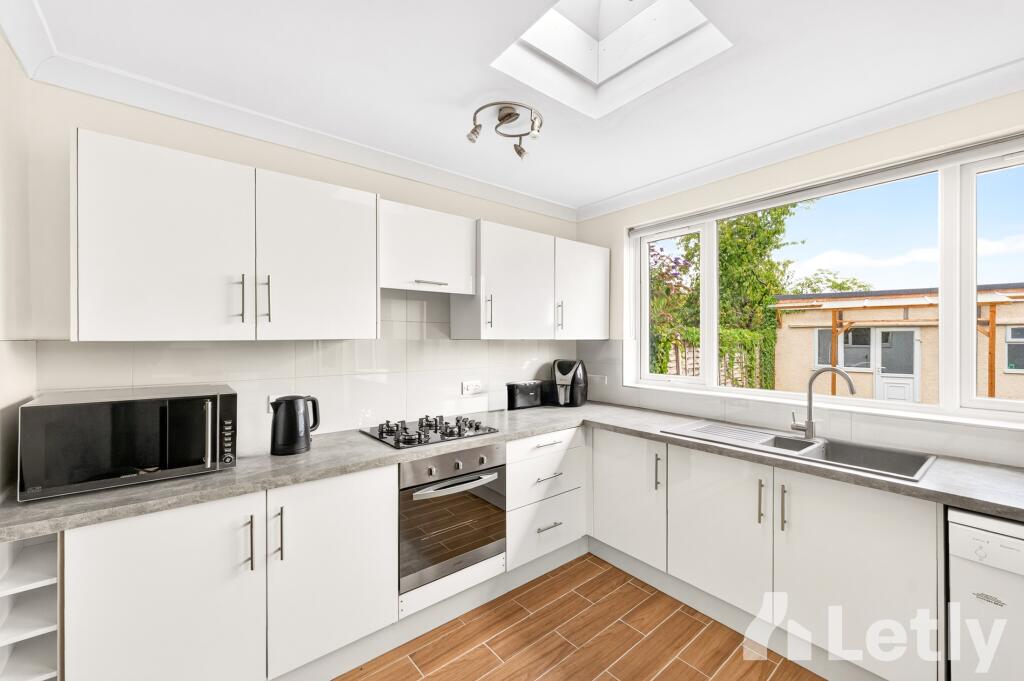 House in London - View 4