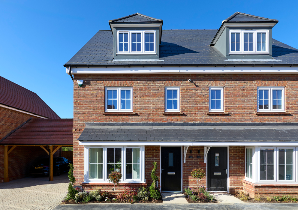 Main image of property: Hammondstreet Road,
Cheshunt,
Hertfordshire,
EN7 6PN
