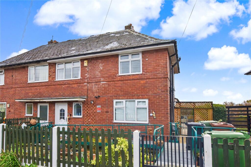 3-bed semi-detached on Fairfield Terrace, Leeds, West Yorkshire, £200,000
