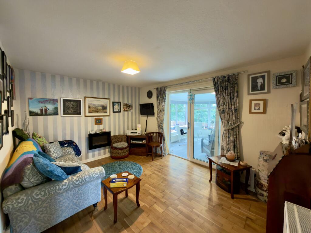 House in Burnley, Rose Grove - View 2
