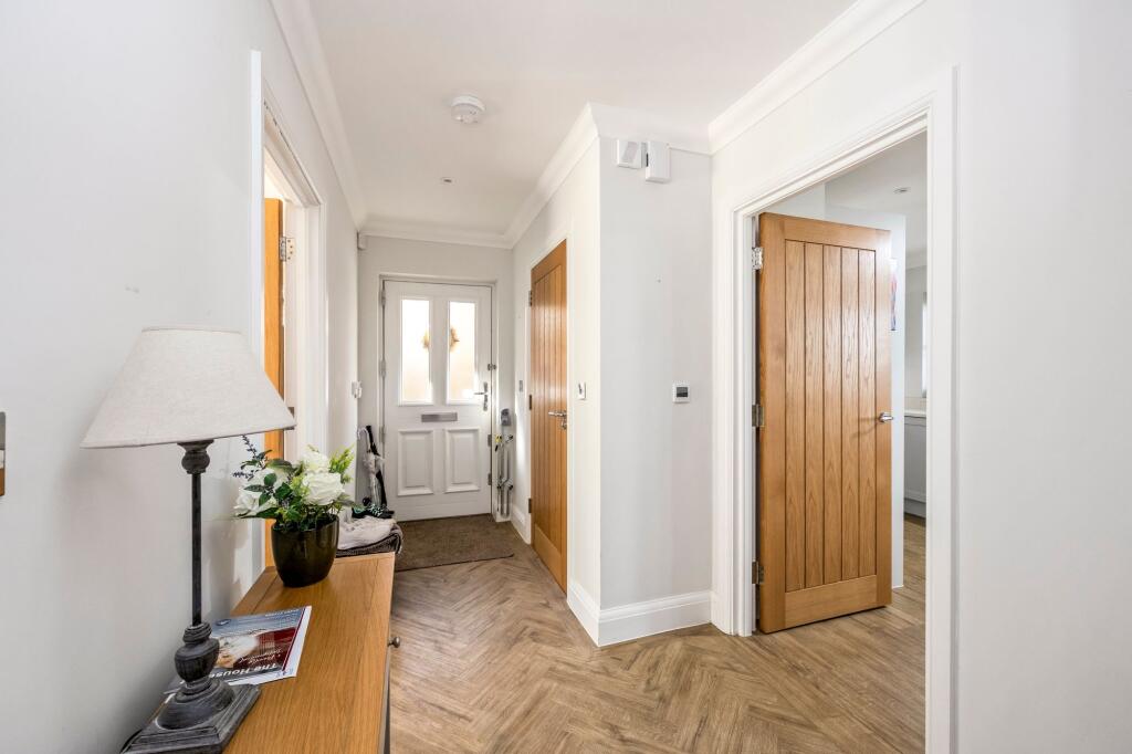 House in Chichester, Wisborough Green - View 4