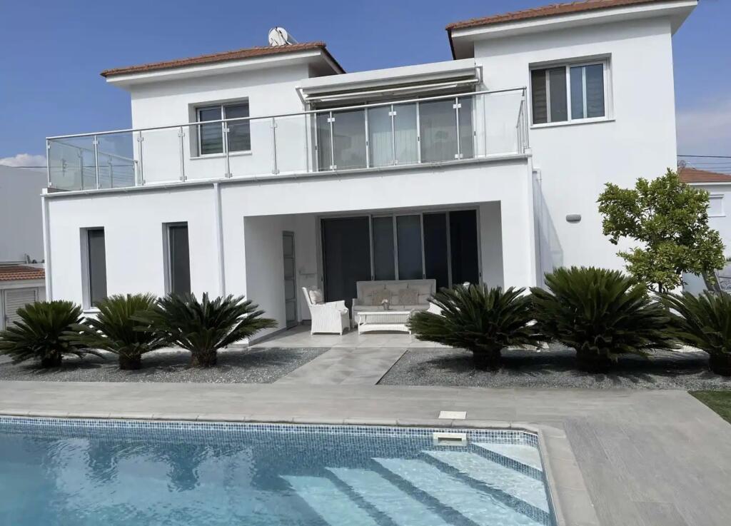 Main image of property: Limassol, Parekklisia