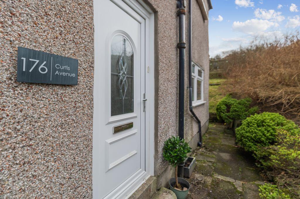 Main image of property: Curtis Avenue