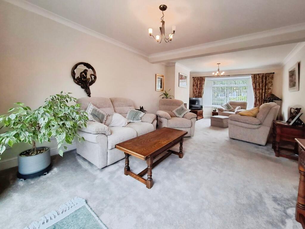 House in Swindon - View 4