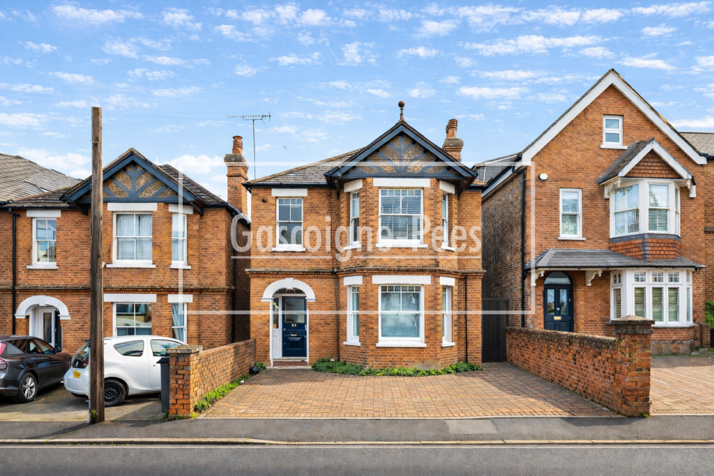 Main image of property: Farnham Road, Guildford GU2