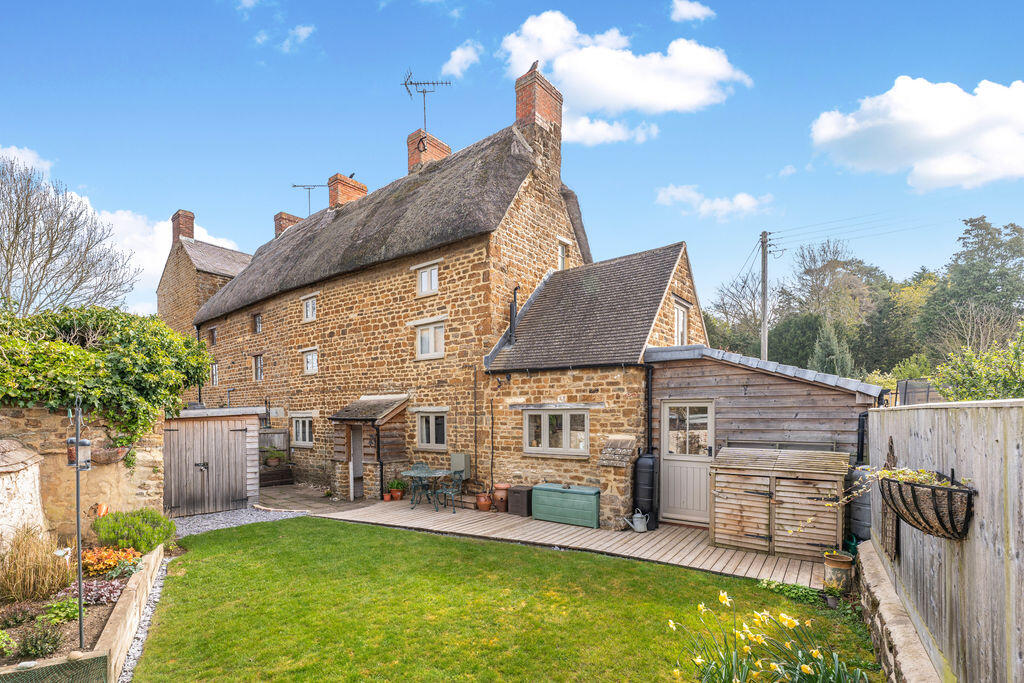 Main image of property: Aynho Road, Adderbury