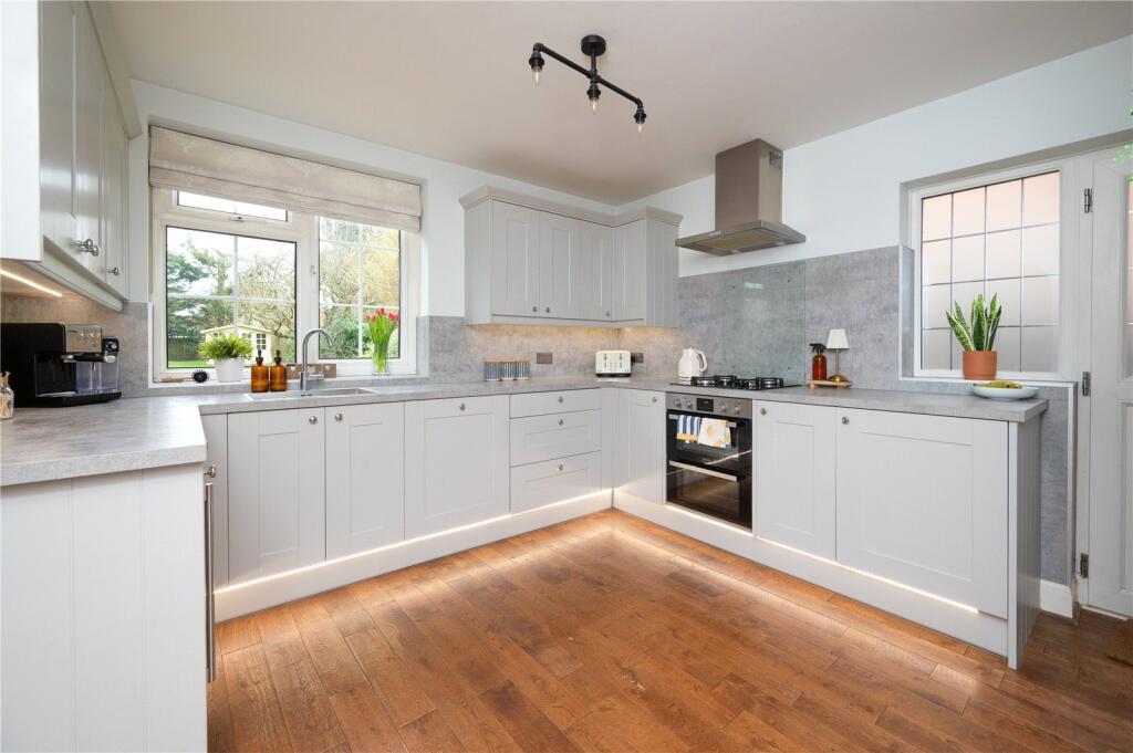 Additional image 2 of Stanley Avenue, St. Albans, Hertfordshire