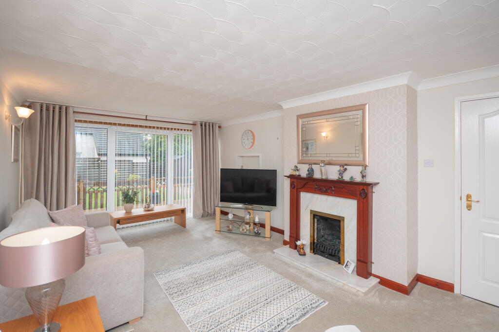 House in Cumbernauld, North Lanarkshire - View 5