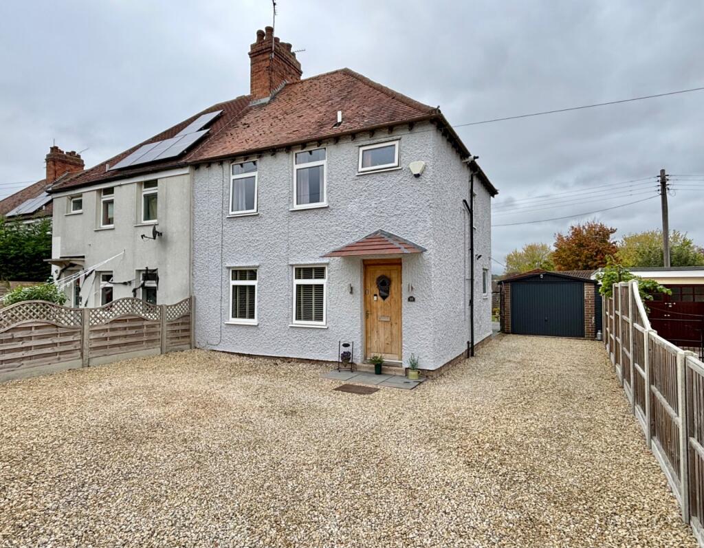 3-bed semi-detached on Evesham Road, Norton, Evesham, Worcestershire, WR11, £345,000