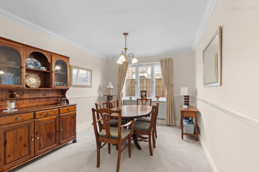 House in Tonbridge - View 4