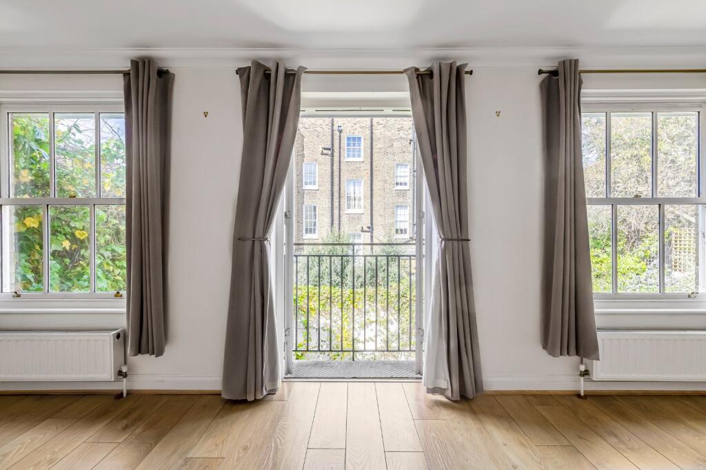 Apartment in London - More