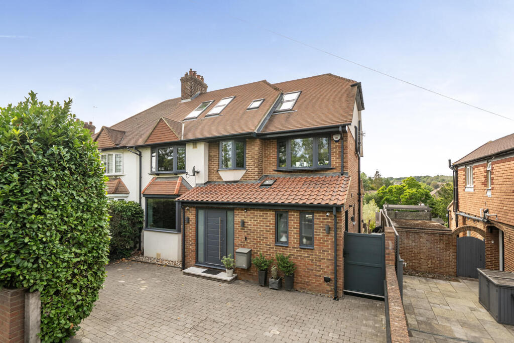 Main image of property: Hayes Lane, Hayes, Kent